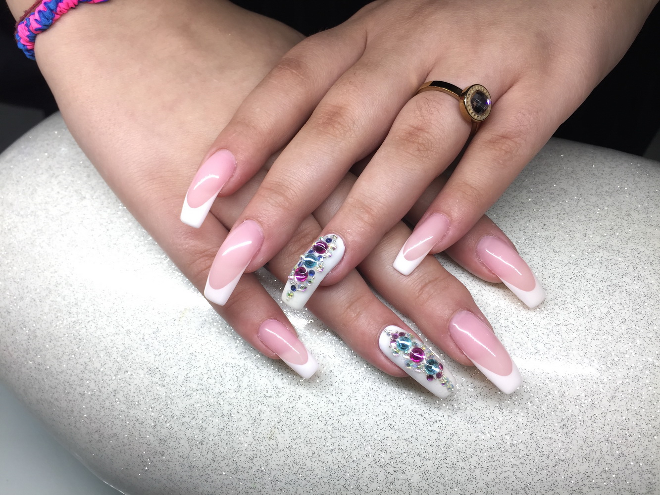 illusion-beauty-unghii-cu-gel